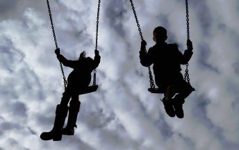 Families let down by critical pressures in community paediatrics, report warns