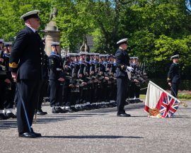 Royal Navy to guard Edinburgh Castle for first time
