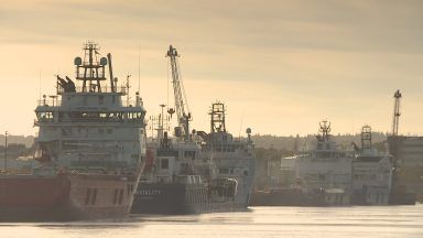 2,500 jobs lost in oil and gas sector in past year, says union