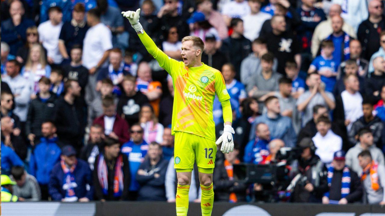 Viljami Sinisalo happy to prove his worth as Kasper Schmeichel nears return
