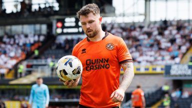 Glenn Middleton rejects Dundee United contract to join Doncaster Rovers