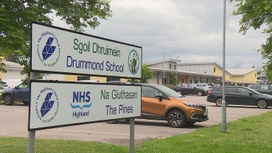 Parents fear for children’s safety at Drummond school in Inverness lacking medical staff