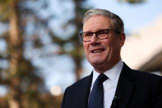Starmer and Trump to hold ‘one-on-one’ talks at G7 in push to wrap up trade deal