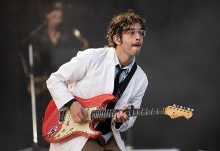 The 1975 to headline Glastonbury Festival amid rumours of Lorde secret set