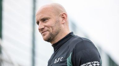 David Gray challenges Hibernian to keep momentum and embrace Europa League challenge