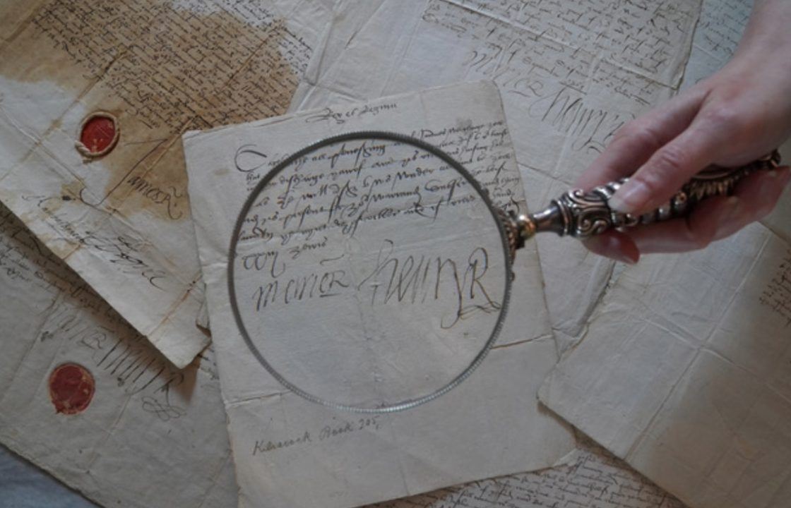 Rare letters signed by Mary Queen of Scots to go under the hammer at Edinburgh auction