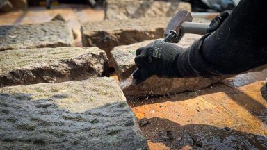 Shortage of stonemasons ‘posing threat to Scotland’s heritage’
