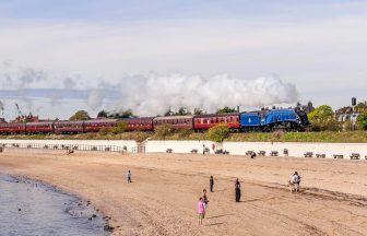 Iconic steam engine to carry rail passengers across Forth Bridge during Edinburgh Fringe Festival