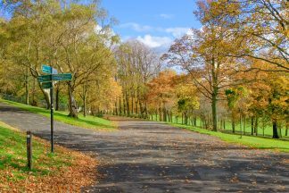 Two boys, 14, threatened with knife and robbed in Glasgow park