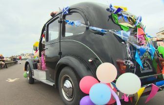 Hundreds of children taken to seaside in 78th annual taxi convoy from Glasgow to Troon