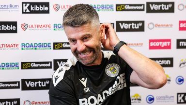 Stephen Robinson discusses difficult market as St Mirren close in on Jalmaro Calvin signing