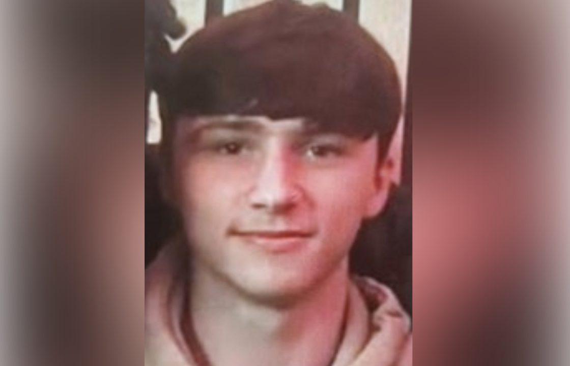Missing teen who fled after crashing car in Dundee traced