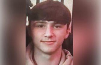 Dog and helicopter units searching for teen who fled after crashing car in Dundee