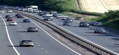 Drivers warned to expect rush-hour delays on M8 following multi-vehicle crash near Hermiston