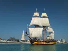Tall ship denied entry to Aberdeen harbour due to Russian-born captain