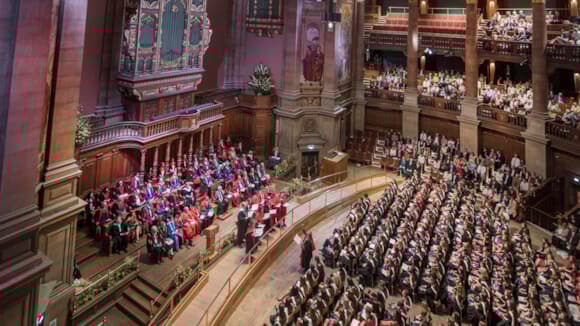 UK’s first doctors to qualify through part-time study graduate at University of Edinburgh