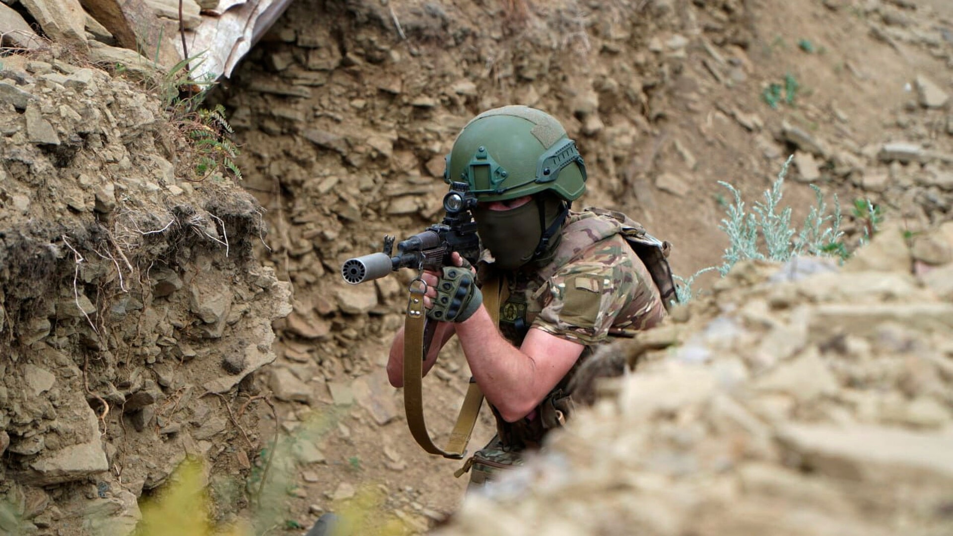 新品⭐️送料込み⭐️Green Russian Big Muff入荷❗️ Russian brand new Russian 6M2 noise cancelling headphones with