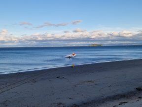 Lifeboat crews called to help capsized sailing dinghy off Portobello beach
