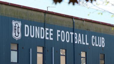 Dundee sign former Manchester United youth player Ethan Hamilton