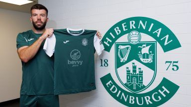 Dwight Gayle endorsement convinced Grant Hanley to join Hibernian
