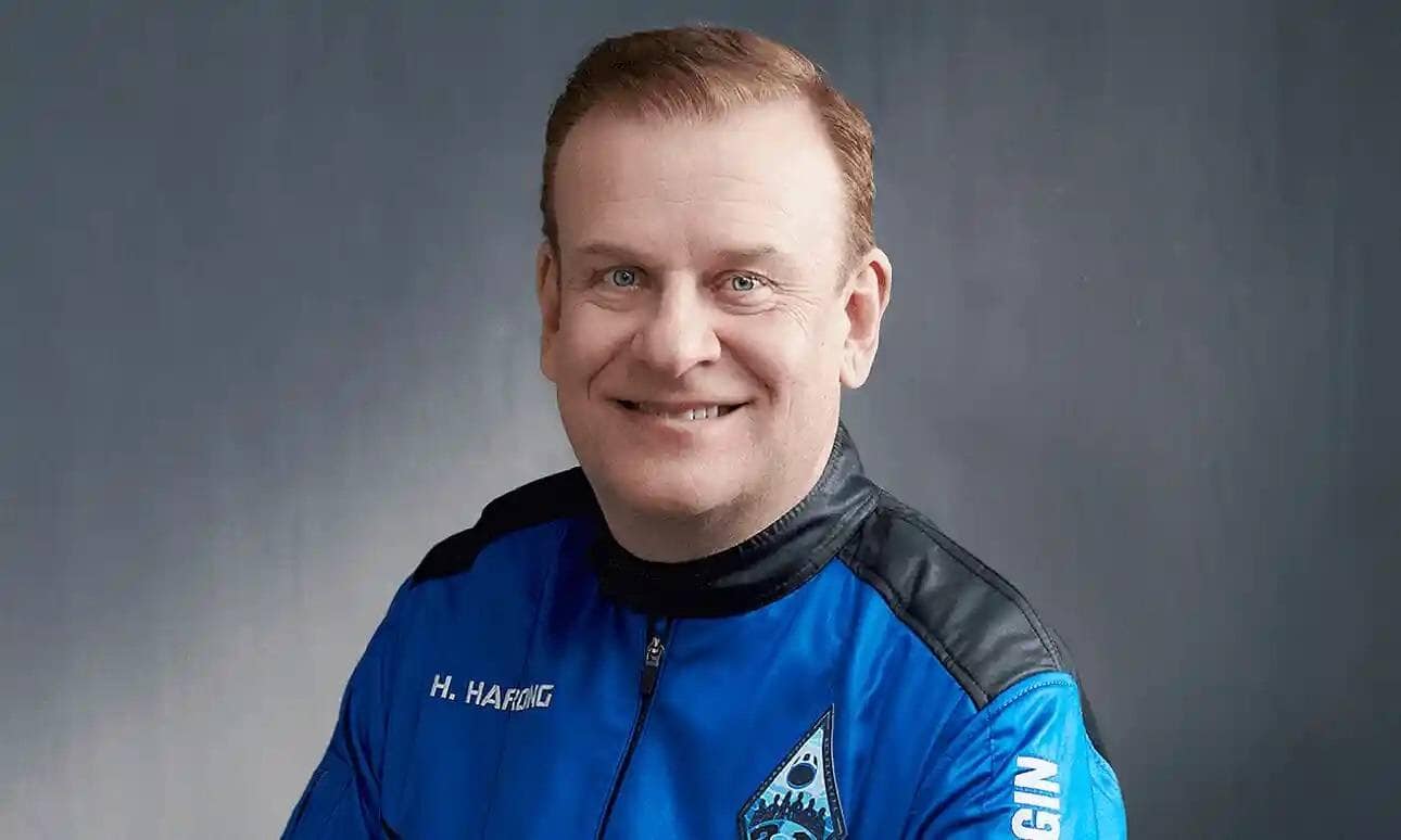 Billionaire adventurer Hamish Harding was also on board.
