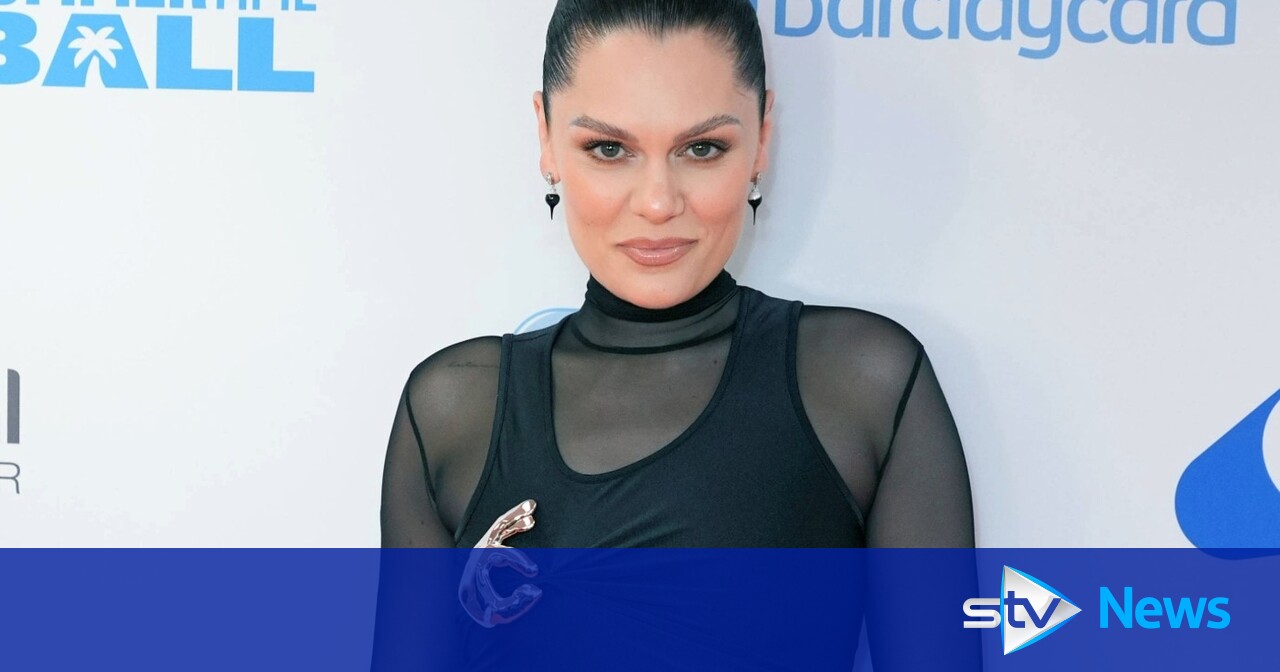 Singer Jessie J returned to hospital with ‘infection’ and ‘fluid on lungs’