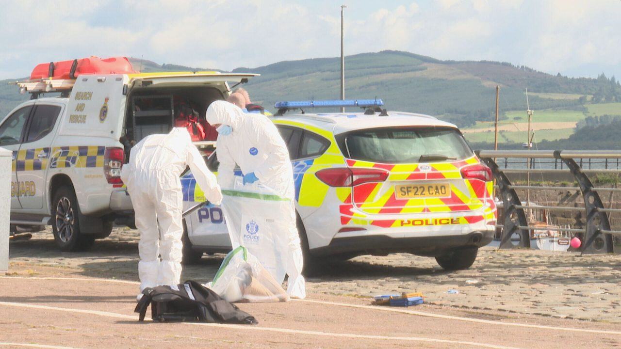 Man, 31, appears in Greenock court charged with attempted murder of police officer