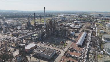 ‘We’re been let down and left behind’, say Grangemouth workers