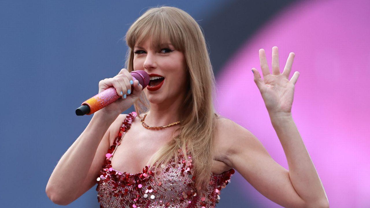 Taylor Swift announces impending release of new album