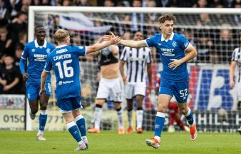 Rangers strike late in third league draw in a row against St Mirren