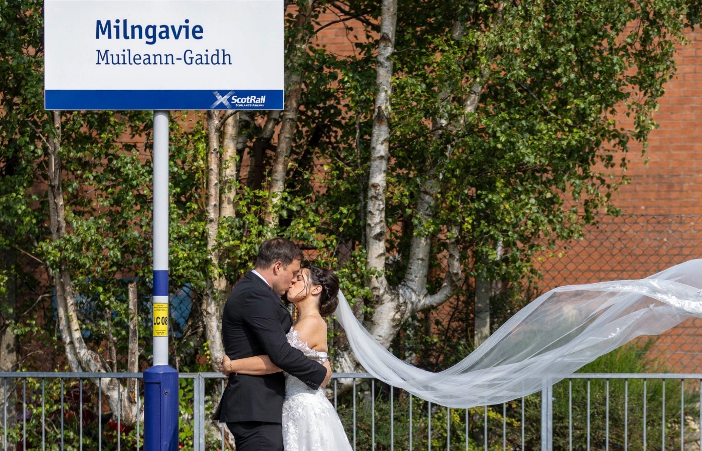 Kyle and Lara tied the knot at Kilmardinny House on Friday.