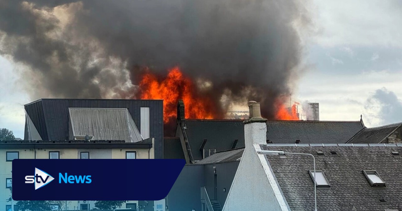 Ffe Fir Two teens charged with 'setting disused Fife building on fire' | STV News