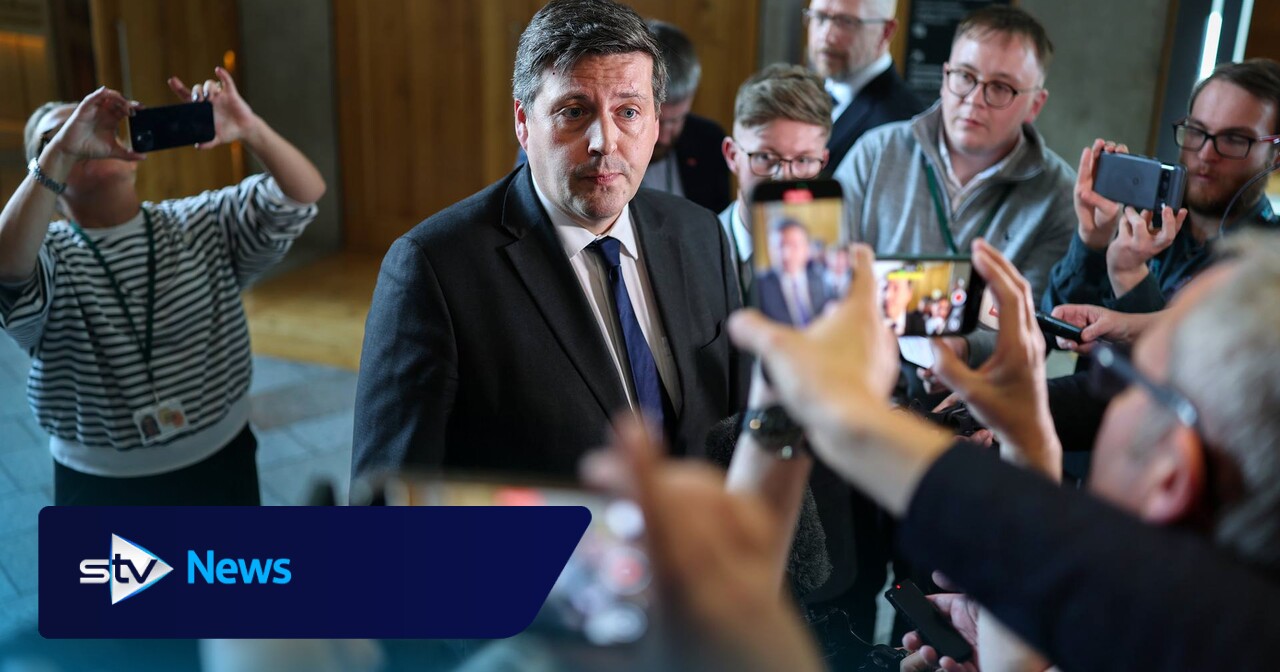 Jamie Hepburn resigns from post following Douglas Ross 'bullying' row