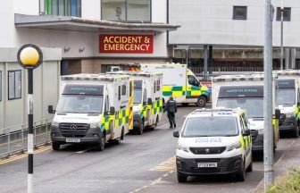 New analysis shows more than 800 Scots died after long A&E waits last year
