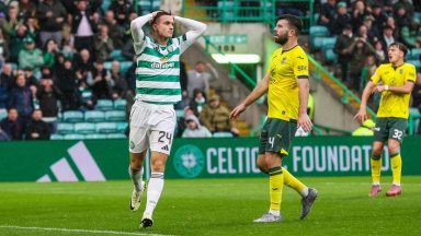 Celtic knocked off top spot after frustrating draw with Hibernian