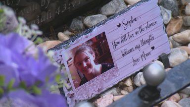 Mother calls for greater online protections after daughter took own life
