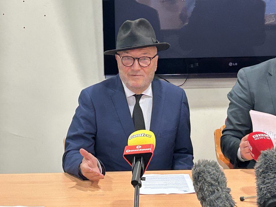 George Galloway claims airport stop was ‘fishing expedition’ by police