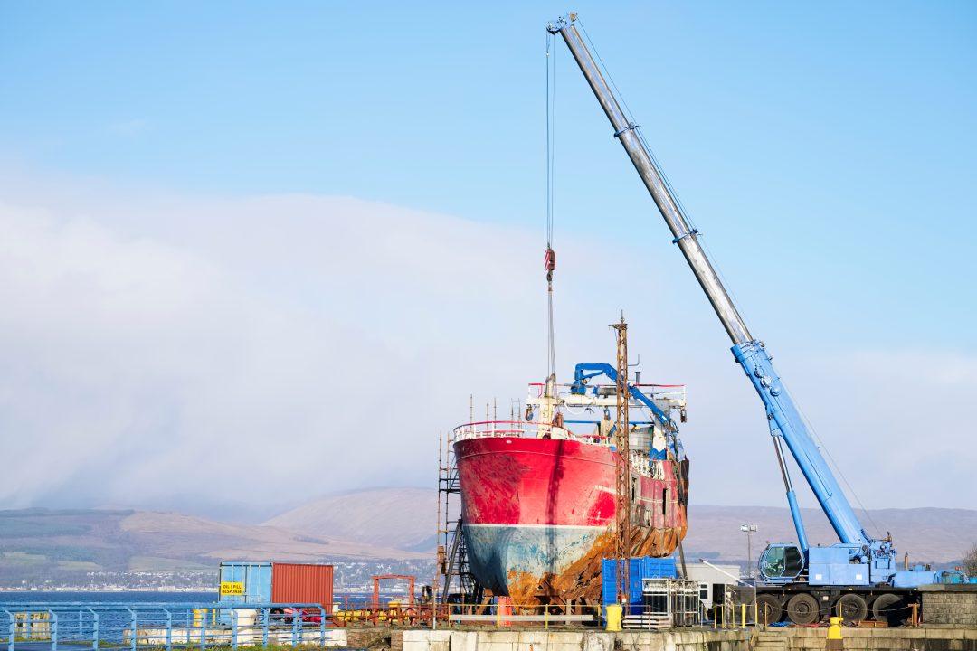 First Minister urged to award ferry replacement contract to Ferguson Marine