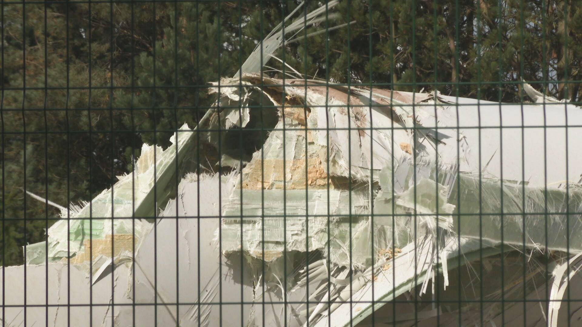A Perth wind turbine's blades have broken off and smashed near a public path on the edge of the city due to an 'engineering fault'.