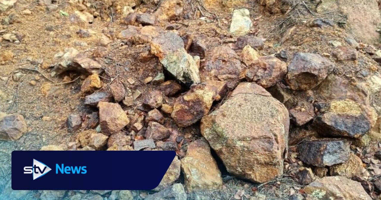 Quit Selling Rocks Mineral seller guilty of damaging rocks at protected sites with hammer ...