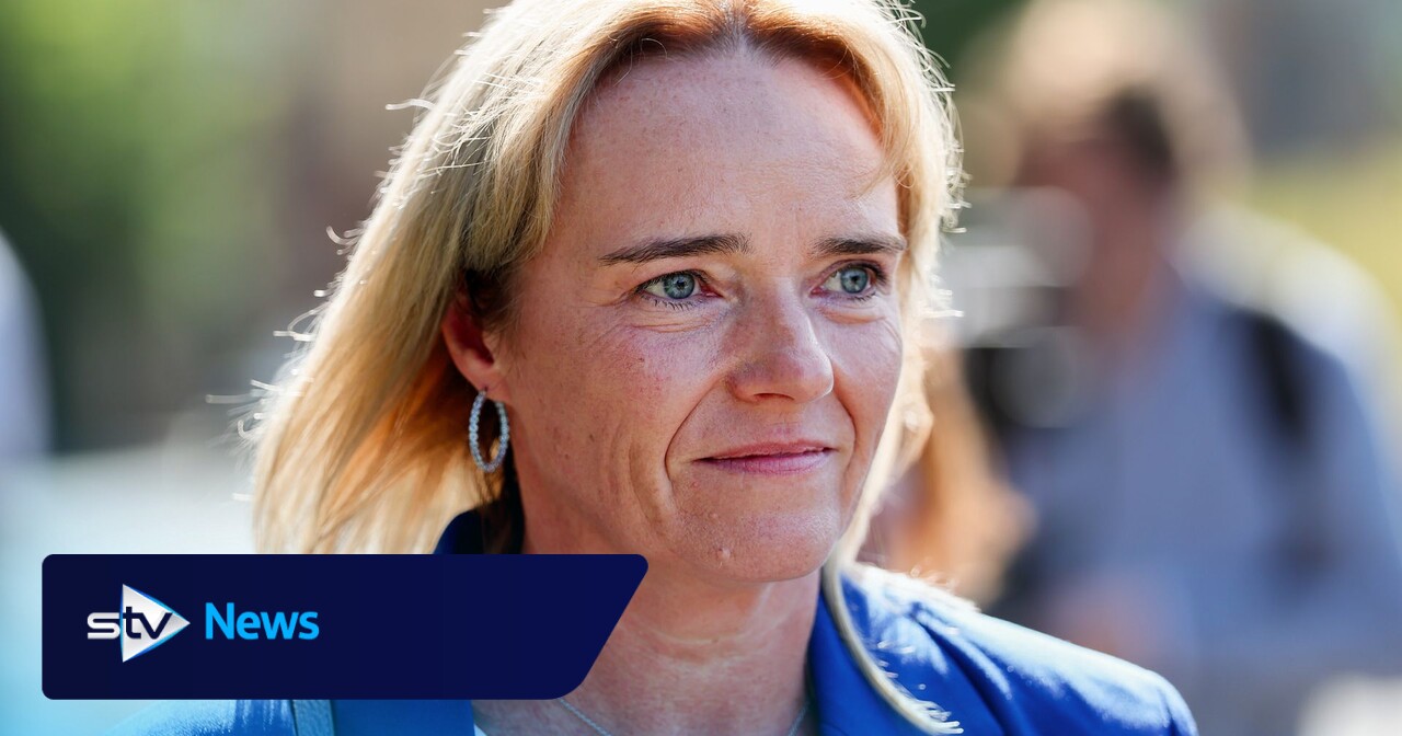 NHS board harassed nurse who complained about trans doctor in female changing room