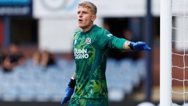 Dundee United keeper Yevhenii Kucherenko ‘showed great character’ after error