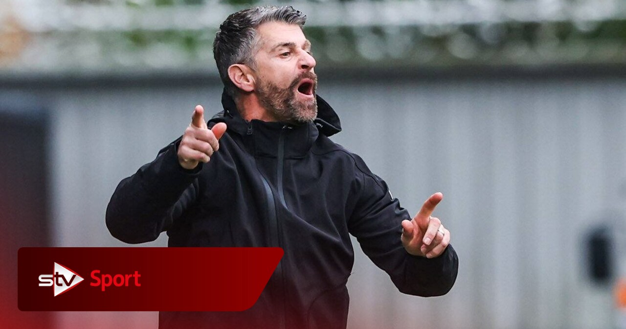 St Mirren boss Robinson will not serve touchline ban against Dundee United