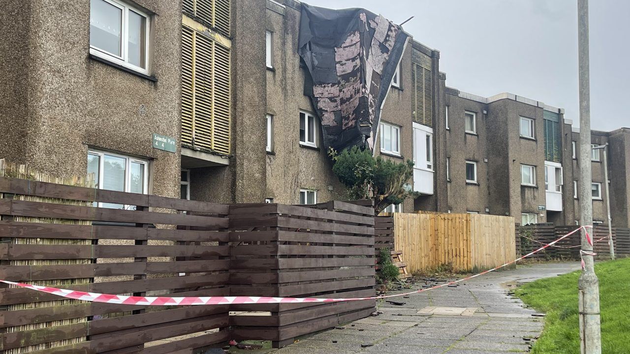 Roof torn off block of flats in Cumbernauld during Storm Amy
