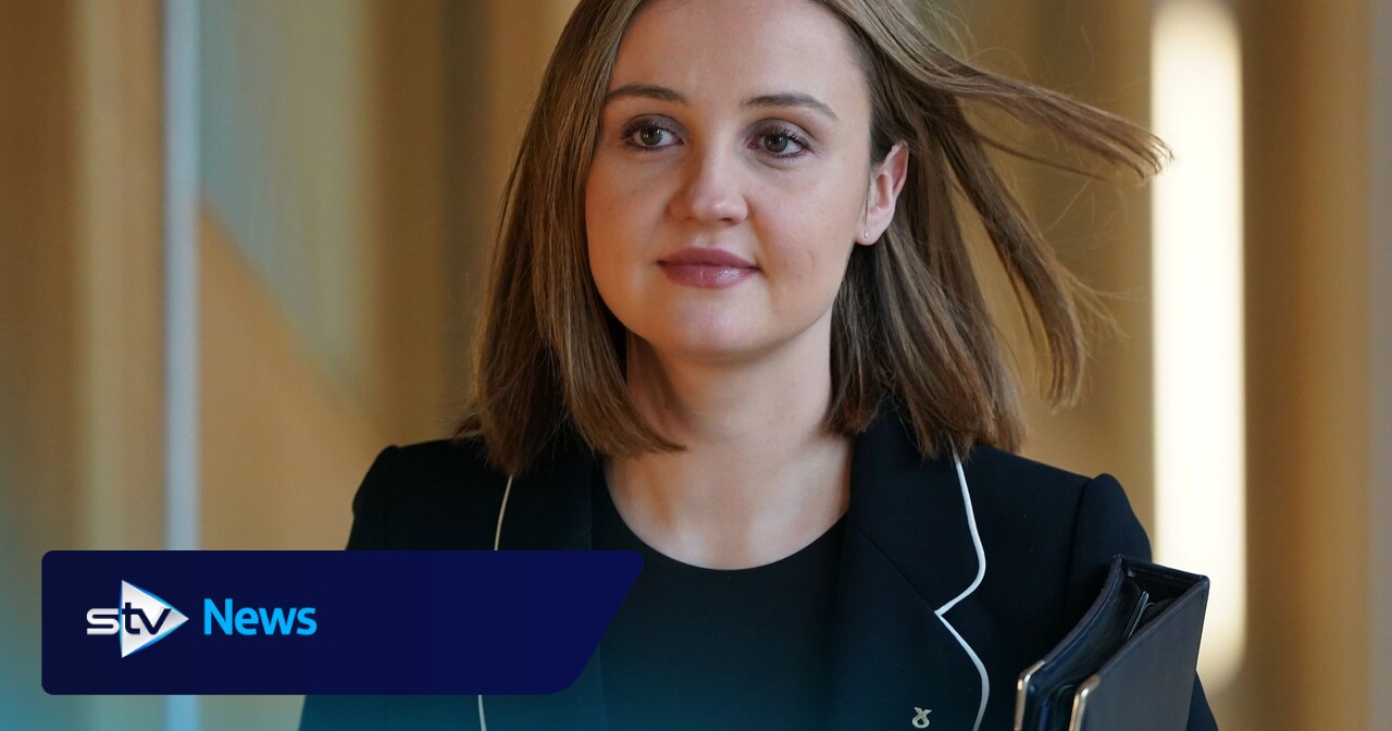 Die schottische Regierung hält die Verlagerung von BBC Scotland ins ...