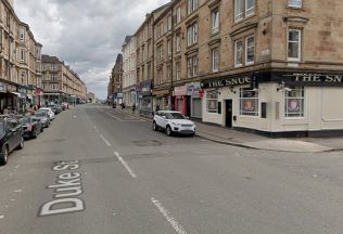 Person taken to hospital after being ‘slashed’ on Glasgow’s Duke Street