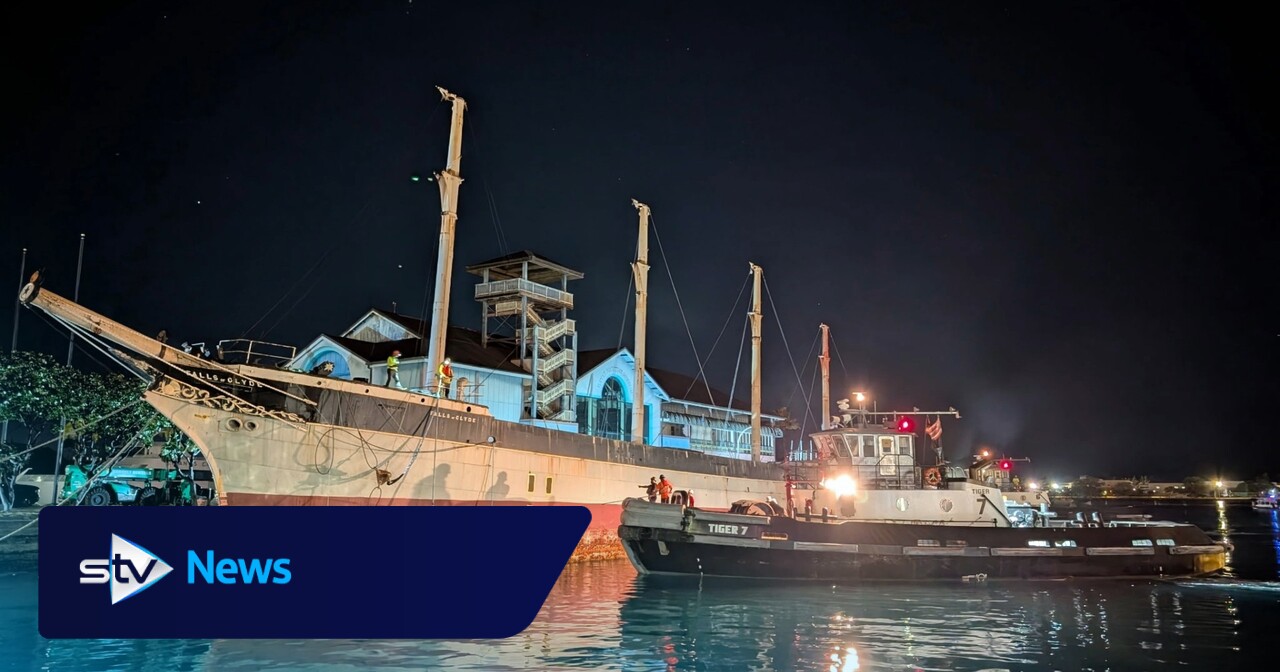Historic ship built in Port Glasgow towed out to sea and sunk in Hawaii