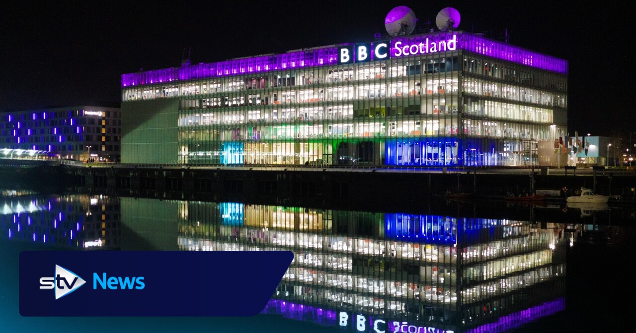 Thousands back call for BBC Radio Scotland to reverse late-night schedule changes