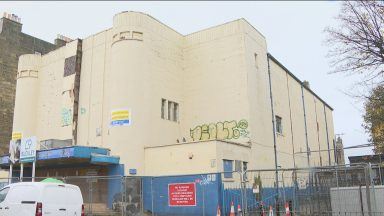 Council considering forcing owners to repair crumbling cinema