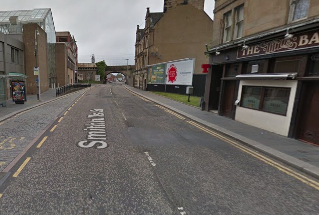 The incident took place in Gauze Street, Paisley.
